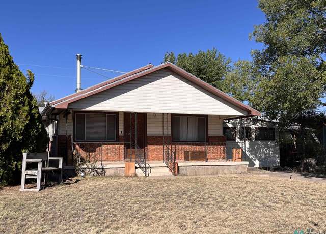 Property at 19 Dora Ave, Reserve, NM 87830, 4 beds, 2.5 baths