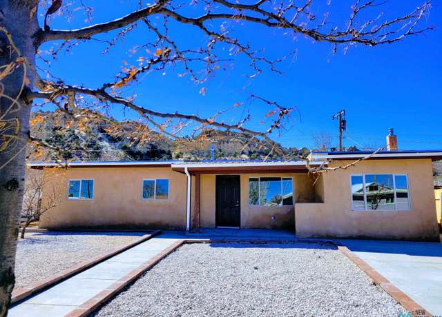 Property at 3406 Ciniza Dr, Gallup, NM 87301, 4 beds, 2 baths