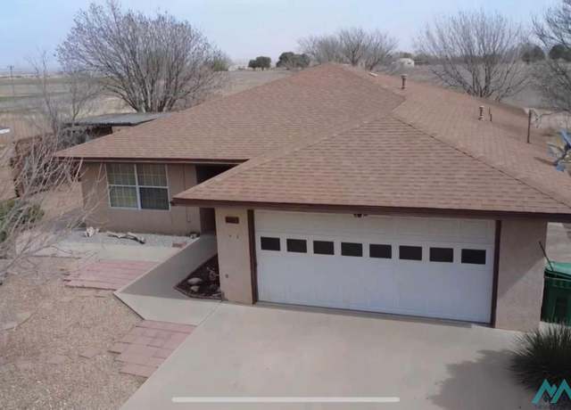 Property at 113 Fairway Dr, Dexter, NM 88230, 3 beds, 2 baths