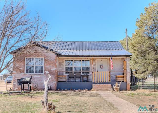 Property at 101 Sharps Ave, Clovis, NM 88101, 4 beds, 2 baths