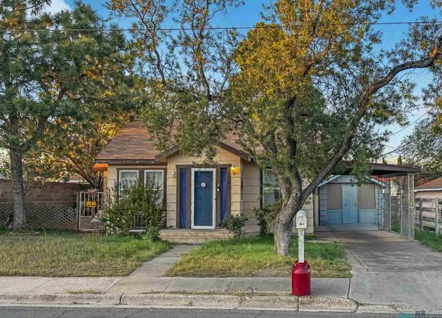 Property at 204 E Corbett St, Hobbs, NM 88240, 3 baths