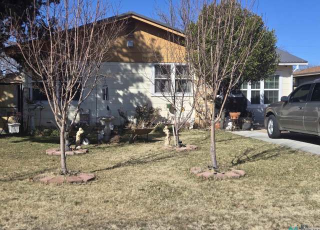 Property at 2508 Sheldon St, Clovis, NM 88101, 2 beds, 2 baths