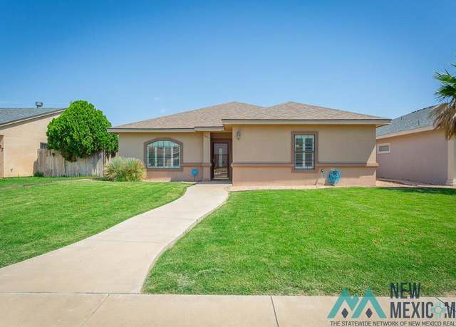 Property at 1025 Fern Dr, Roswell, NM 88203, 3 beds, 2 baths
