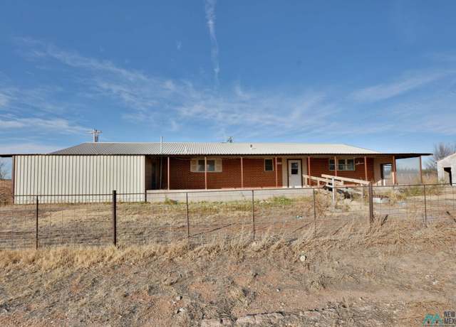 Property at 2142 S Roosevelt Rd. 2 1/2, Portales, NM 88130, 4 beds, 2 baths