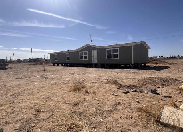 Property at 4209 Apple St, Carlsbad, NM 88220, 4 beds, 2 baths