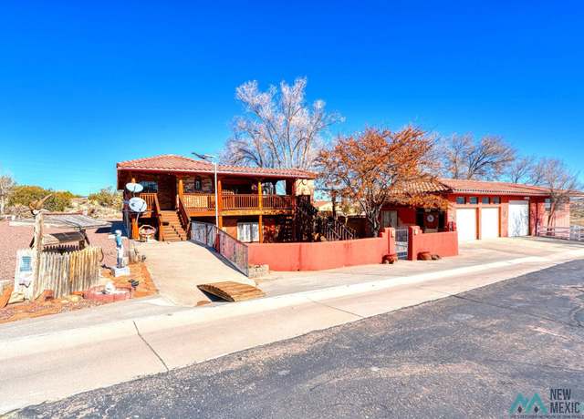 Property at 91 Twin Buttes Rd, Gallup, NM 87301, 4 beds, 4 baths