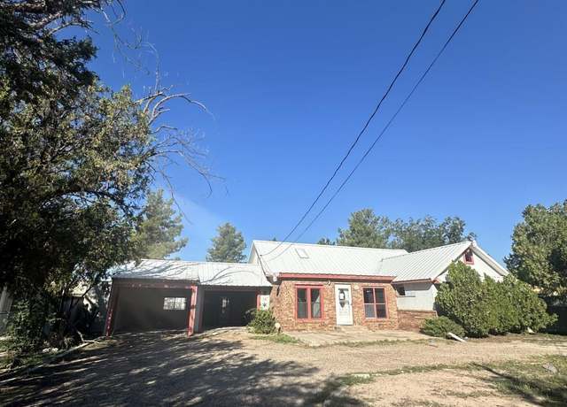 Property at 3209 Old Cavern Hwy, Carlsbad, NM 88220, 2 beds, 2 baths