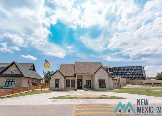 Property at 1709 W Riverside Dr, Carlsbad, NM 88220, 4 beds, 3 baths