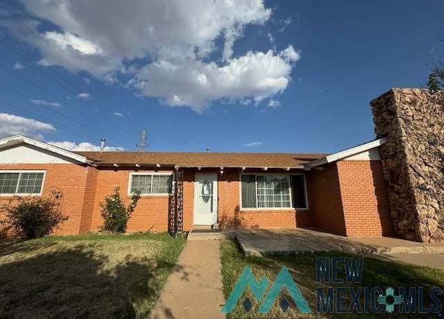 Property at 2037 Hull St, Clovis, NM 88101, 3 beds, 2 baths