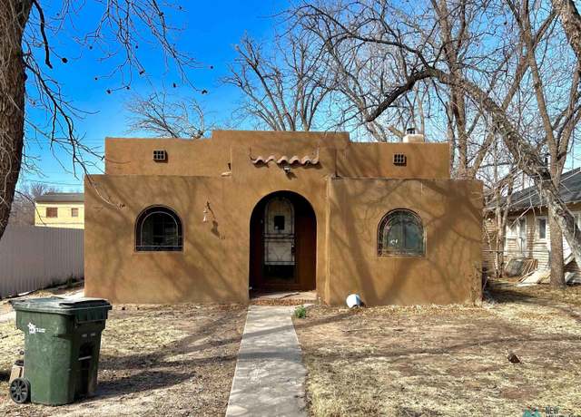 Property at 511 N Halagueno St, Carlsbad, NM 88220, 2 beds, 2 baths