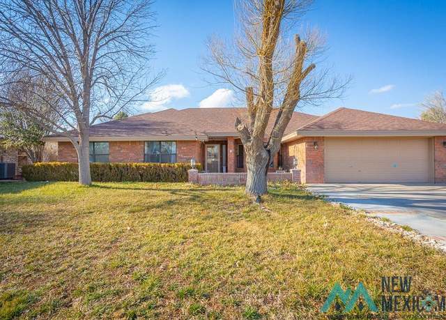 Property at 14 La Paz St, Roswell, NM 88201, 3 beds, 2 baths