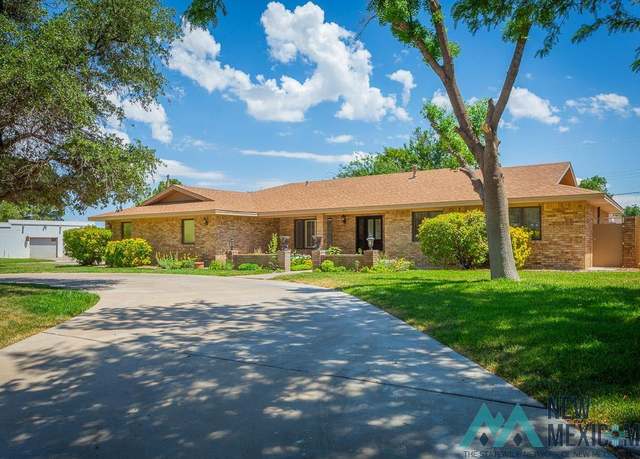 Property at 600 Tierra Berrenda Dr, Roswell, NM 88201, 4 beds, 2.5 baths