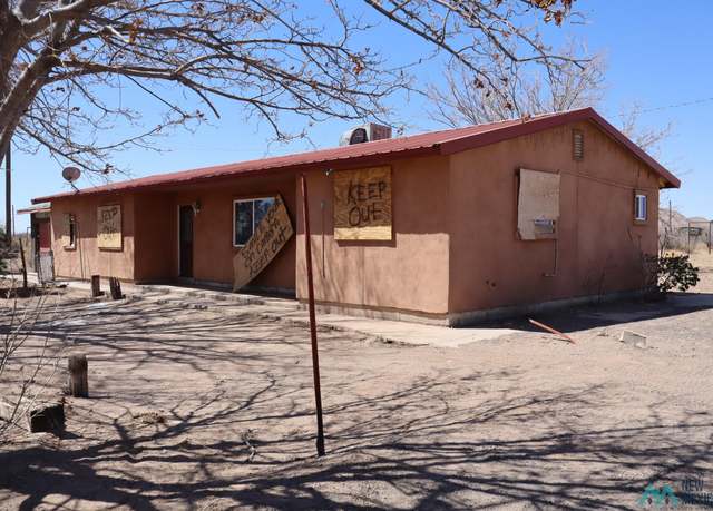 Property at 5700 Alma Rd Rd SW, Deming, NM 88030, 2 beds, 1 bath