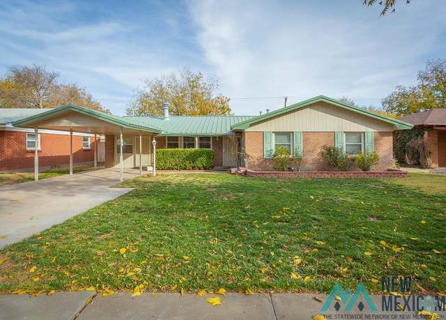 Property at 3011 N Garden Ave, Roswell, NM 88201, 4 beds, 2.5 baths