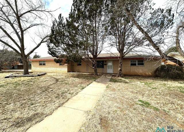 Property at 1316 S Avenue A Ave, Portales, NM 88130, 3 beds, 2 baths