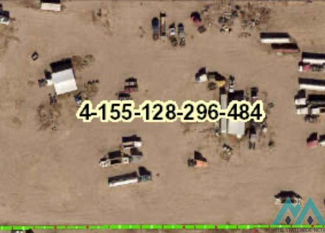 Property at 1910 Pearl St, Carlsbad, NM 88220