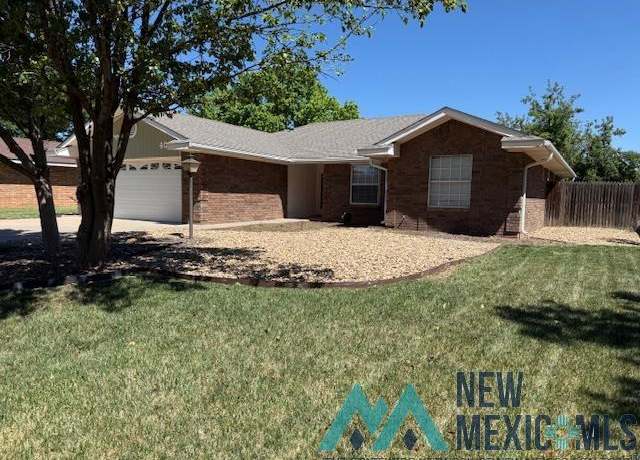 Property at 404 Chanticleer, Clovis, NM 88101, 3 beds, 2 baths