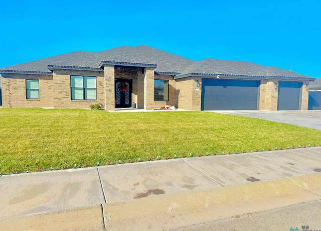 Property at 1106 Leslie Ln, Roswell, NM 88201, 4 beds, 2.5 baths