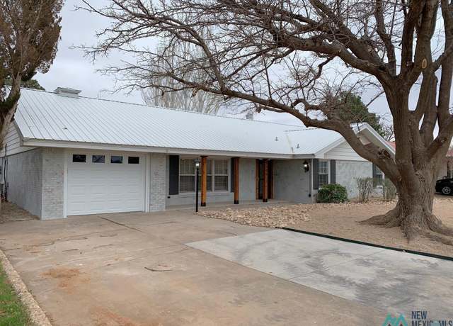 Property at 1305 S Main St, Portales, NM 88130, 3 beds, 2 baths