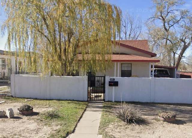 Property at 810 S Kentucky Ave, Roswell, NM 88203, 2 beds, 1 bath