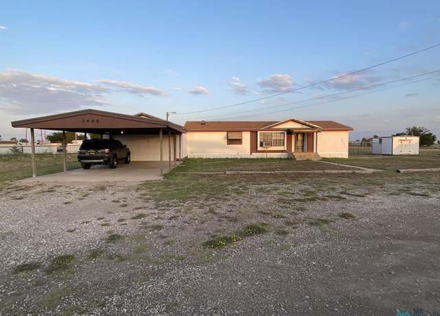 Property at 7408 N Meadows Cir, Hobbs, NM 88242, 3 beds, 2 baths