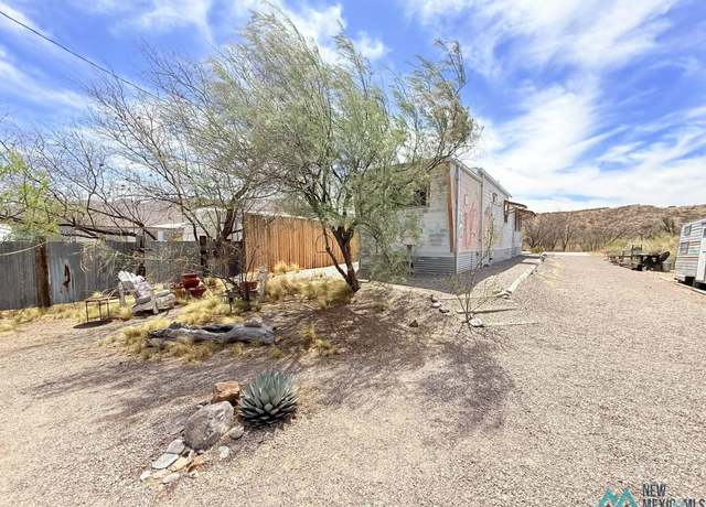 Property at 506 Gray St, Truth Or Consequences, NM 87901, 1 bed, 1 bath