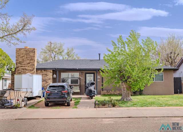 Property at 601 W 19th St, Clovis, NM 88101, 3 beds, 2 baths