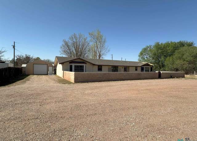 Property at 1711 E Orchard Ave, Fort Sumner, NM 88119, 3 beds, 3 baths