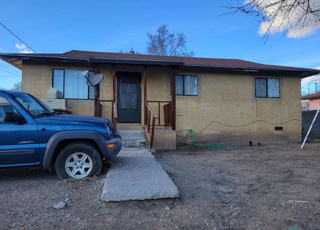Property at 206 W Adams Ave, Gallup, NM 87301, 3 beds, 2 baths