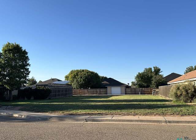 Property at 136 Scottsdale Dr, Clovis, NM 88101