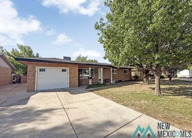 Property at 401 W Rojo Dr, Hobbs, NM 88240, 3 beds, 2 baths