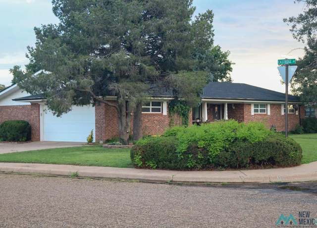 Property at 1333 Huntington Way, Clovis, NM 88101, 3 beds, 2 baths
