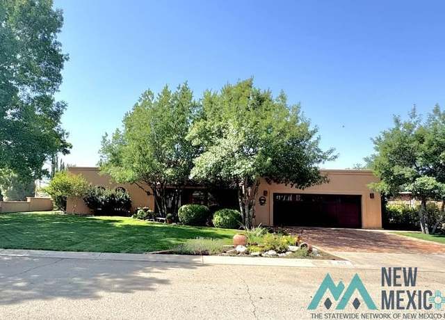 Property at 601 Guadalupe Ct, Carlsbad, NM 88220, 4 beds, 3 baths