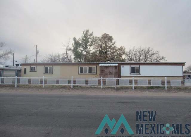 Property at 421 E Albertson Dr, Hobbs, NM 88240, 3 beds, 1 bath
