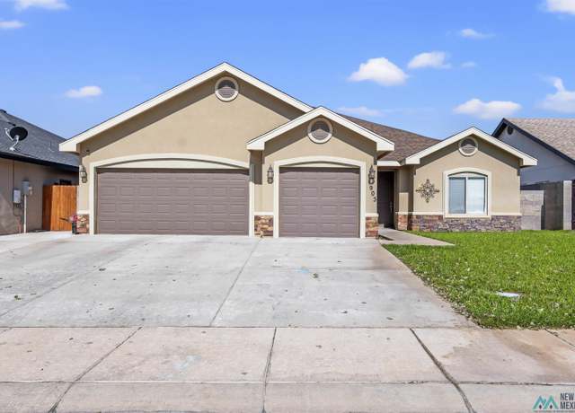 Property at 1903 N Homestead Dr, Hobbs, NM 88240, 4 beds, 2 baths