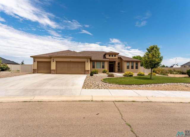 Property at 17 Positano Loop, Roswell, NM 88201, 5 beds, 2.5 baths