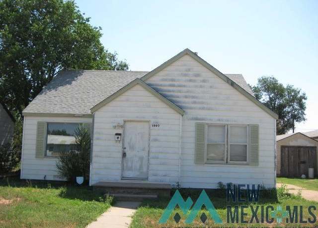 Property at 1007 N Edwards St, Clovis, NM 88101, 2 beds, 1 bath