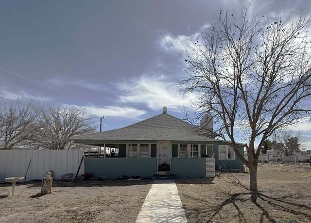 Property at 410 E Fairground Rd, Artesia, NM 88210, 3 beds, 2 baths
