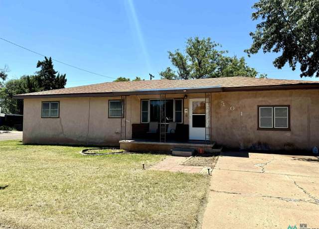 Property at 501 W Plains Ave, Clovis, NM 88101, 3 beds, 2 baths