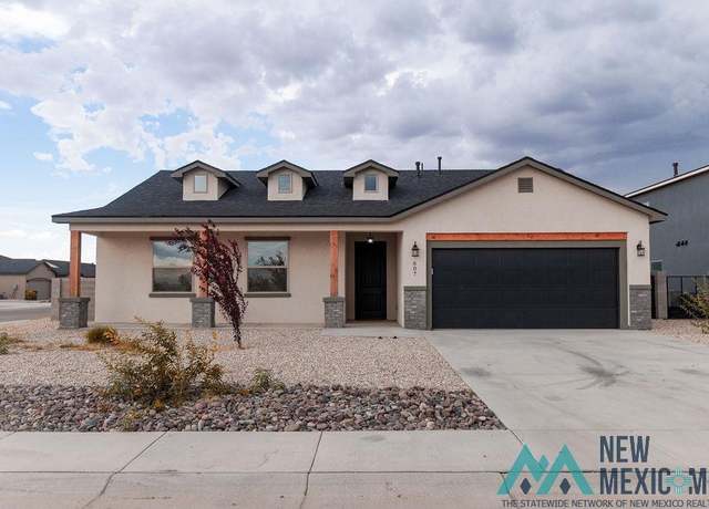 Property at 607 Baler Ln, Carlsbad, NM 88220, 3 beds, 2 baths