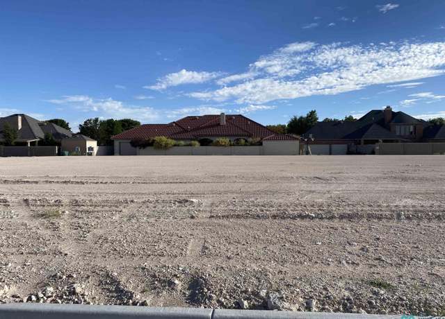 Property at 1209 W Cambridge St, Hobbs, NM 88240