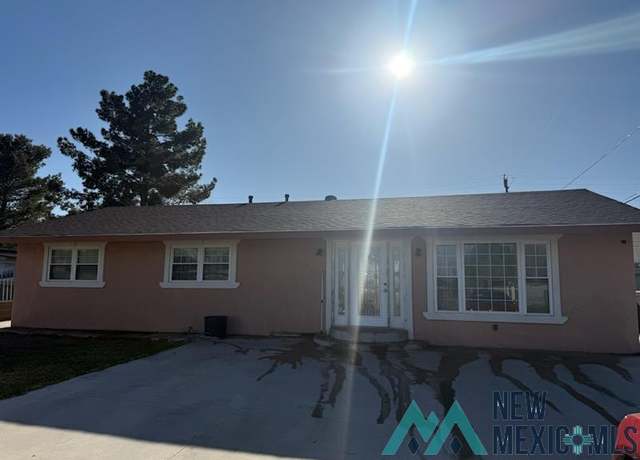 Property at 1306 S 5th St, Lovington, NM 88260, 3 beds, 2 baths