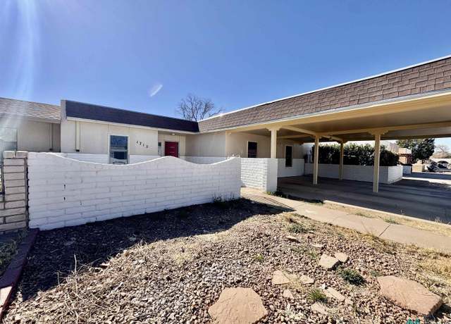 Property at 1712 Live Oak Pl, Carlsbad, NM 88220, 3 beds, 2 baths