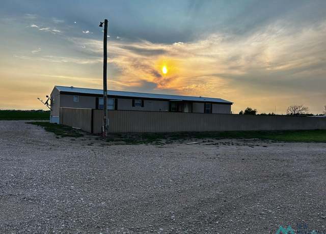 Property at 762 S Roosevelt Road Q Rd, Portales, NM 88130, 3 beds, 2 baths