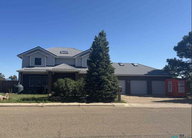 Property at 478 Christine Dr, Las Vegas, NM 87701, 4 beds, 4 baths
