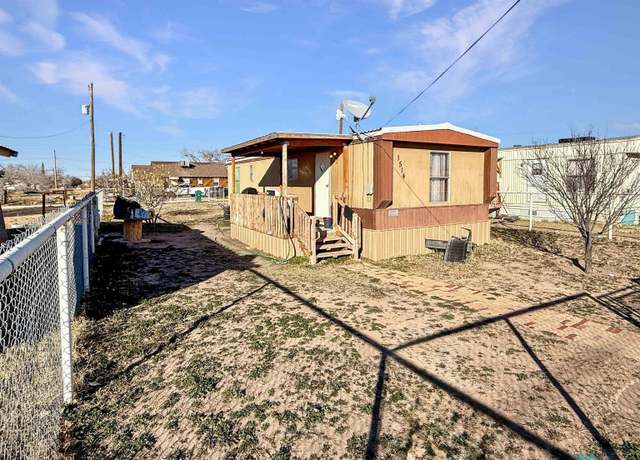 Property at 1514 E Skelly St, Hobbs, NM 88240, 1 bed, 1 bath