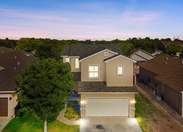 Property at 1810 Amber Dr, Carlsbad, NM, 3 beds, 2.5 baths