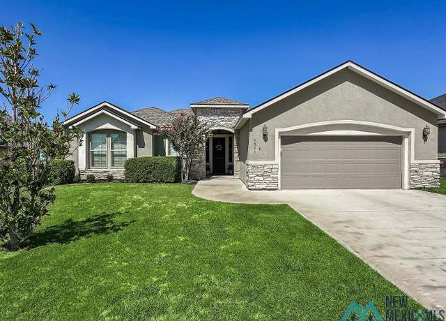 Property at 1211 Miehls Dr, Carlsbad, NM 88220, 4 beds, 2.5 baths