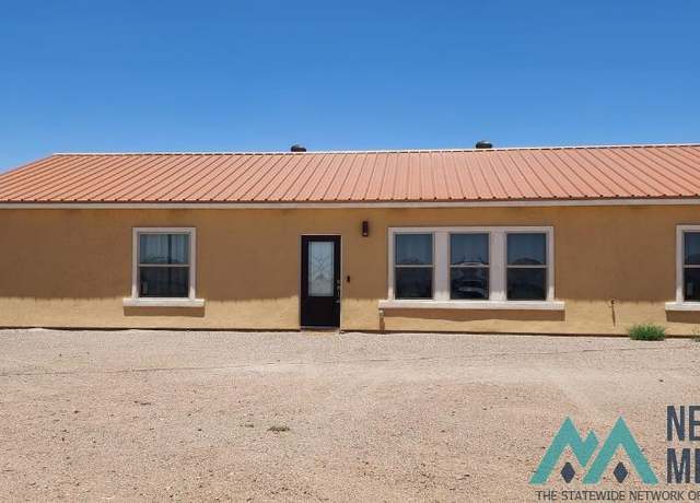 Property at 3075 SE Canto Rd, Deming, NM 88030, 3 beds, 2 baths
