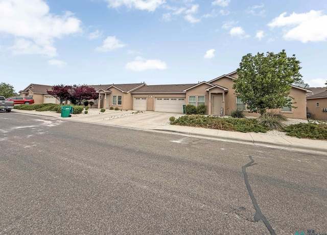 Property at 2000-2012 E Arbors Anx, Hobbs, NM 88240, 5 beds, 2 baths